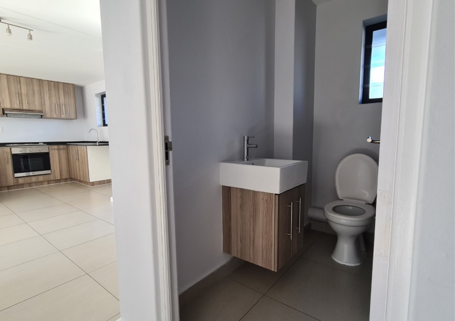 1 Bedroom Property for Sale in Parklands Western Cape